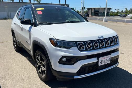 Bright White Clearcoat 2025 Jeep Compass Limited