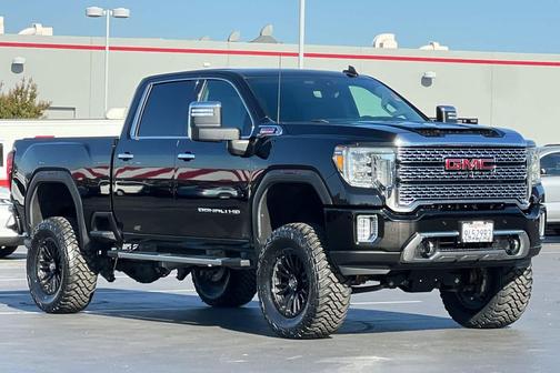 2020 GMC Sierra 2500 Denali