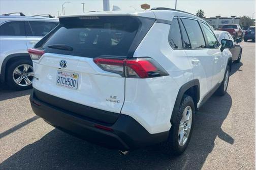 2020 Toyota RAV4 Hybrid LE