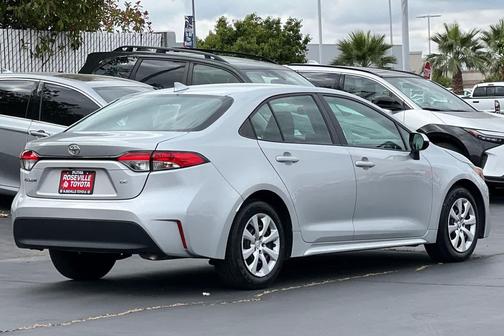 Classic Silver Metallic 2024 Toyota Corolla LE