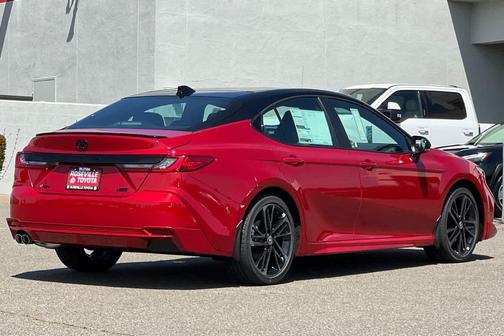 Supersonic Red w/Midnight Black Metallic Roof 2026 Toyota Camry XSE