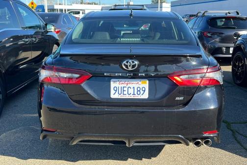 2021 Toyota Camry SE