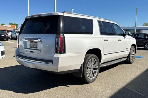 2017 GMC Yukon XL Denali