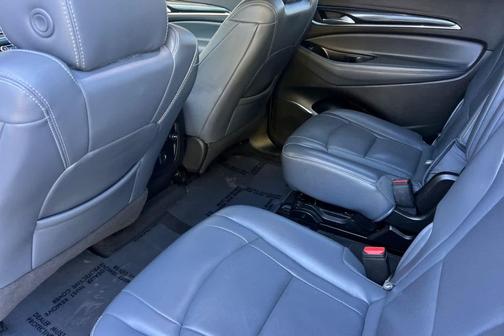 2022 Buick Enclave FWD Essence