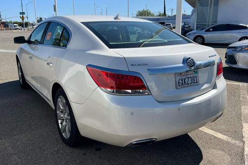 White Diamond Tricoat 2013 Buick LaCrosse Leather