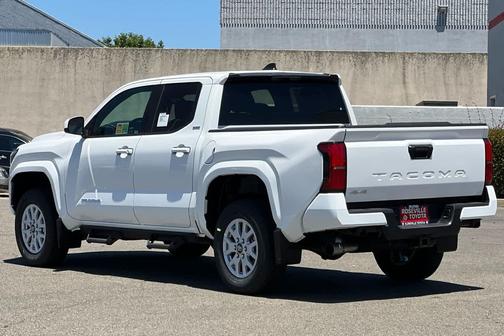 Ice Cap 2026 Toyota Tacoma SR5