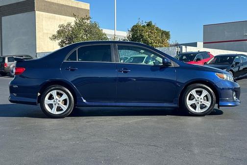 2013 Toyota Corolla S