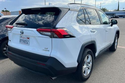 Super White 2021 Toyota RAV4 Hybrid LE
