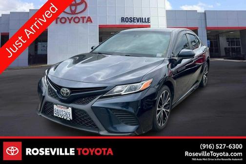 2018 Toyota Camry SE