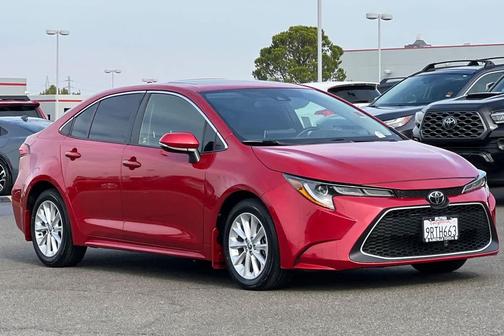 2020 Toyota Corolla XLE