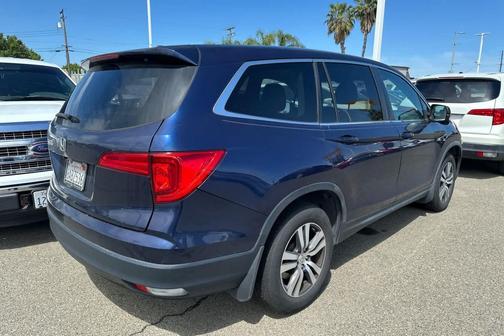 Obsidian Blue Pearl 2016 Honda Pilot EX
