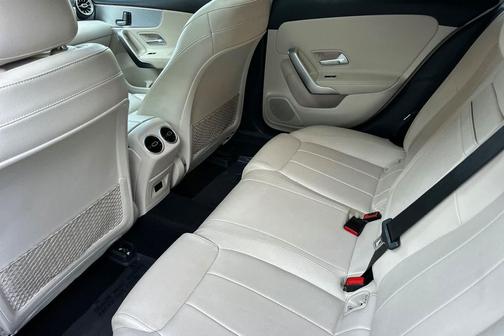 2021 Mercedes-Benz A-Class A 220