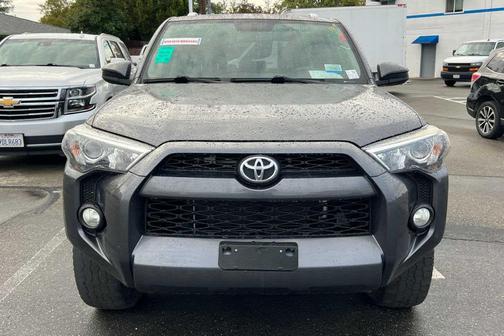 2018 Toyota 4Runner SR5