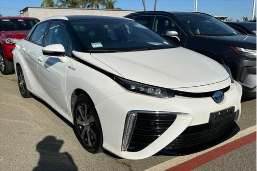 2018 Toyota Mirai Base