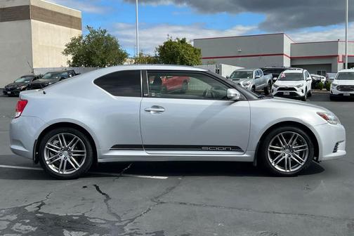 2013 Scion tC Base