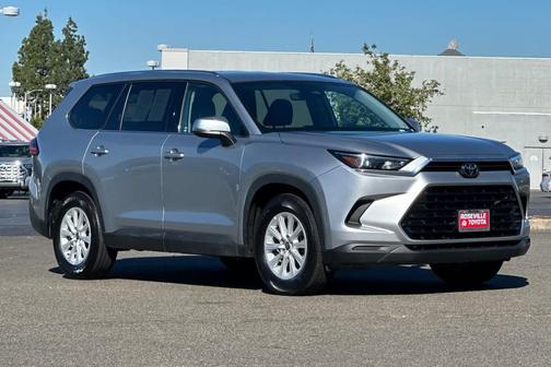 Celestial Silver Metallic 2025 Toyota Grand Highlander XLE