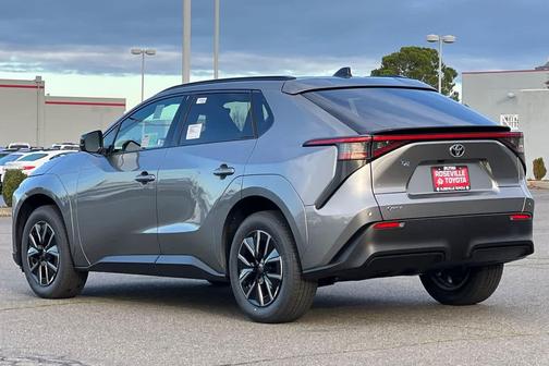 2026 Toyota bZ XLE Plus