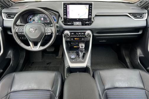 2022 Toyota RAV4 Hybrid SE