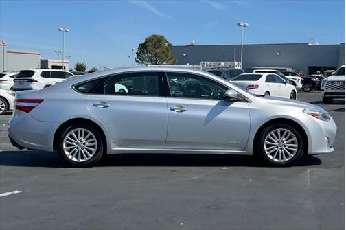 2013 Toyota Avalon Hybrid Limited