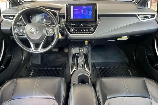 Classic Silver Metallic 2023 Toyota Corolla XSE