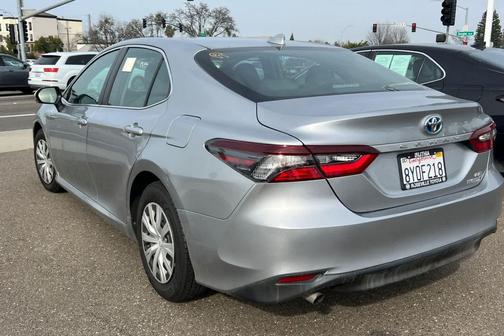 2022 Toyota Camry LE