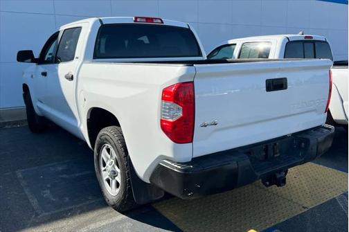 2015 Toyota Tundra SR5