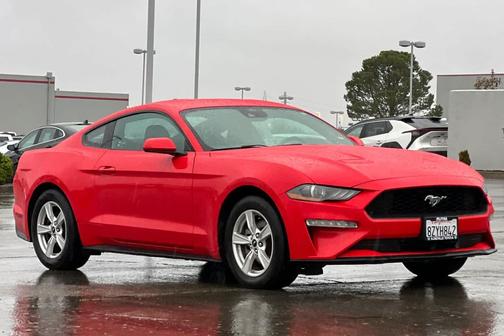 2021 Ford Mustang EcoBoost