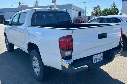 Ice Cap 2023 Toyota Tacoma SR5