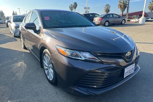 2018 Toyota Camry LE