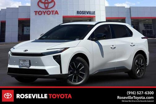 Wind Chill Pearl 2026 Toyota bZ XLE Plus