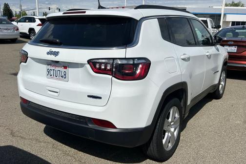 2022 Jeep Compass Latitude