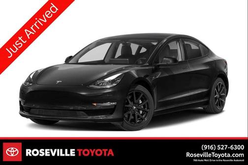 2022 Tesla Model 3 Standard Range