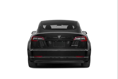 2022 Tesla Model 3 Standard Range
