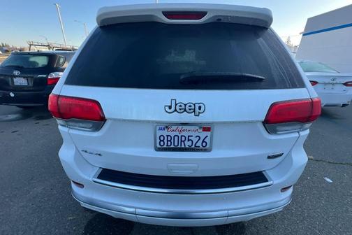 2018 Jeep Grand Cherokee Summit