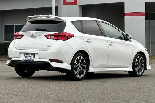 2017 Toyota Corolla iM Base