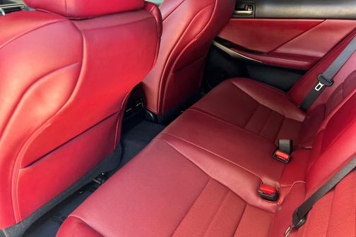 2019 Lexus IS 300 Base