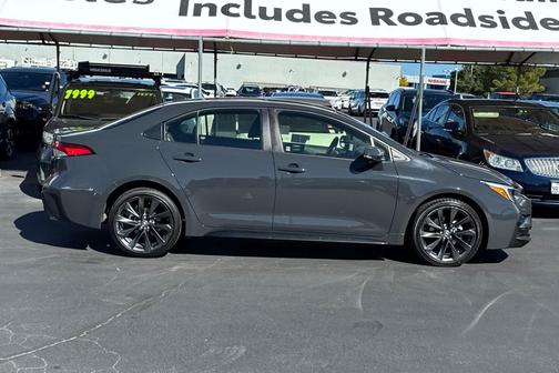 2023 Toyota Corolla SE