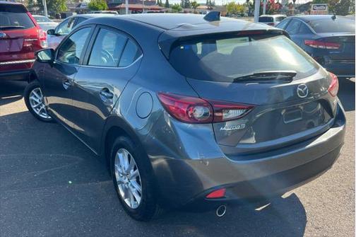 2015 Mazda Mazda3 i Grand Touring