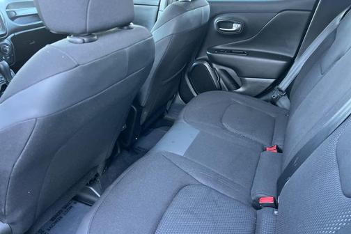 2020 Jeep Renegade Altitude