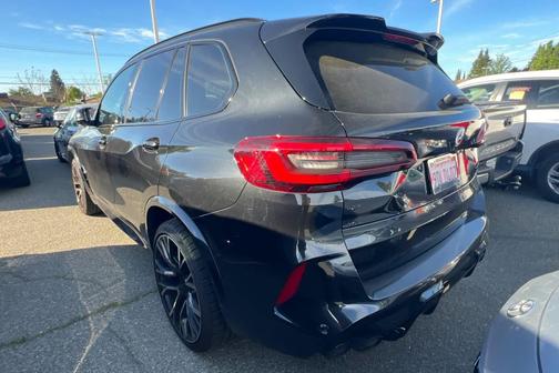 Black Sapphire Metallic 2023 BMW X5 M Base