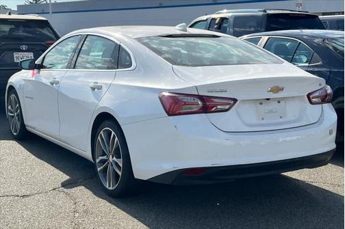 2022 Chevrolet Malibu FWD LT