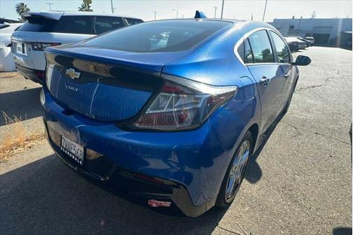 2017 Chevrolet Volt LT