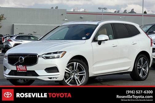 2020 Volvo XC60 T5 Momentum