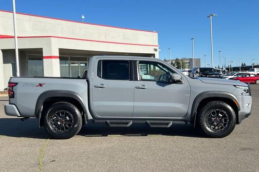 2022 Nissan Frontier PRO-X