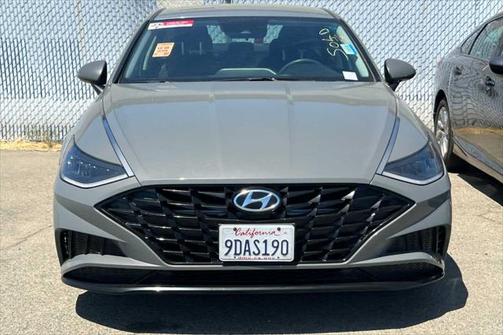 2022 Hyundai SONATA SEL