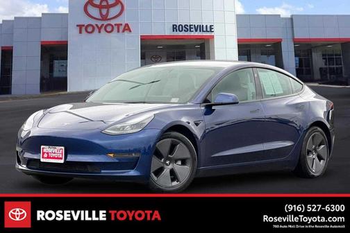 2023 Tesla Model 3 Standard Range