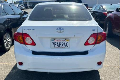 2009 Toyota Corolla LE