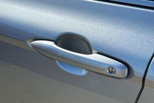 Celestial Silver Metallic 2020 Toyota Camry SE