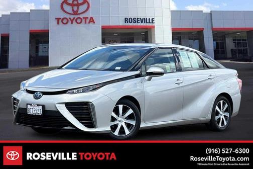 Elemental Silver Metallic 2020 Toyota Mirai Base