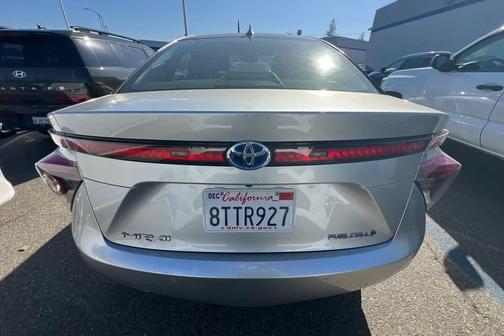 Elemental Silver Metallic 2020 Toyota Mirai Base